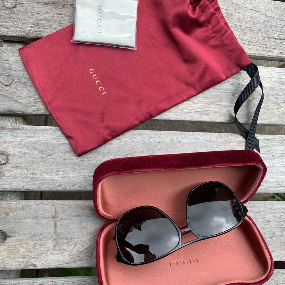 Gucci aviator sunglasses